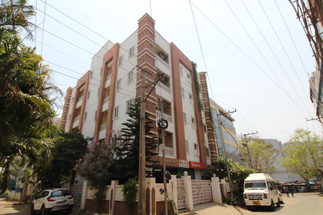 Namo Suites Hyderabad Exteriör bild