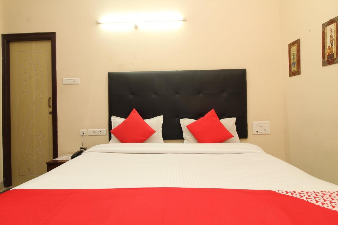 Namo Suites Hyderabad Exteriör bild