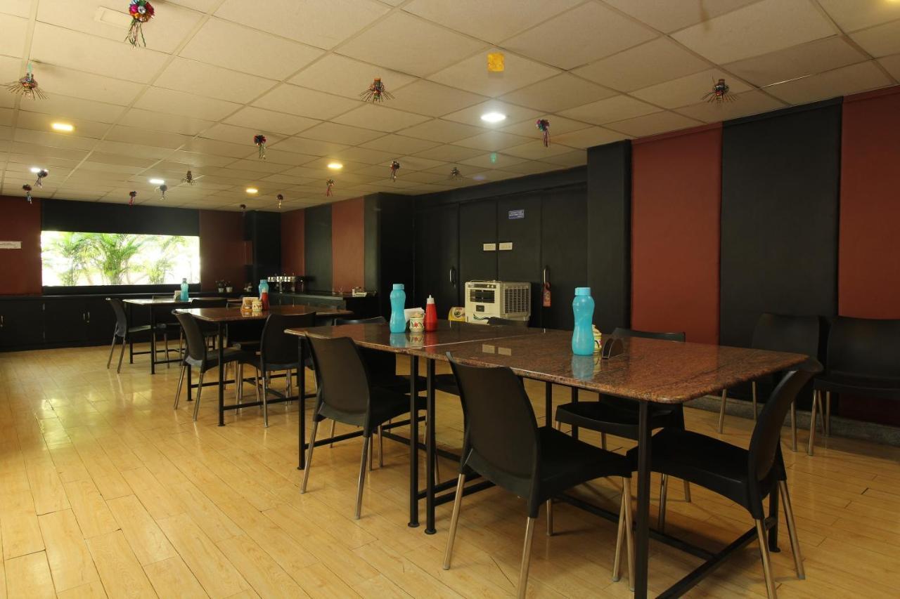 Namo Suites Hyderabad Exteriör bild