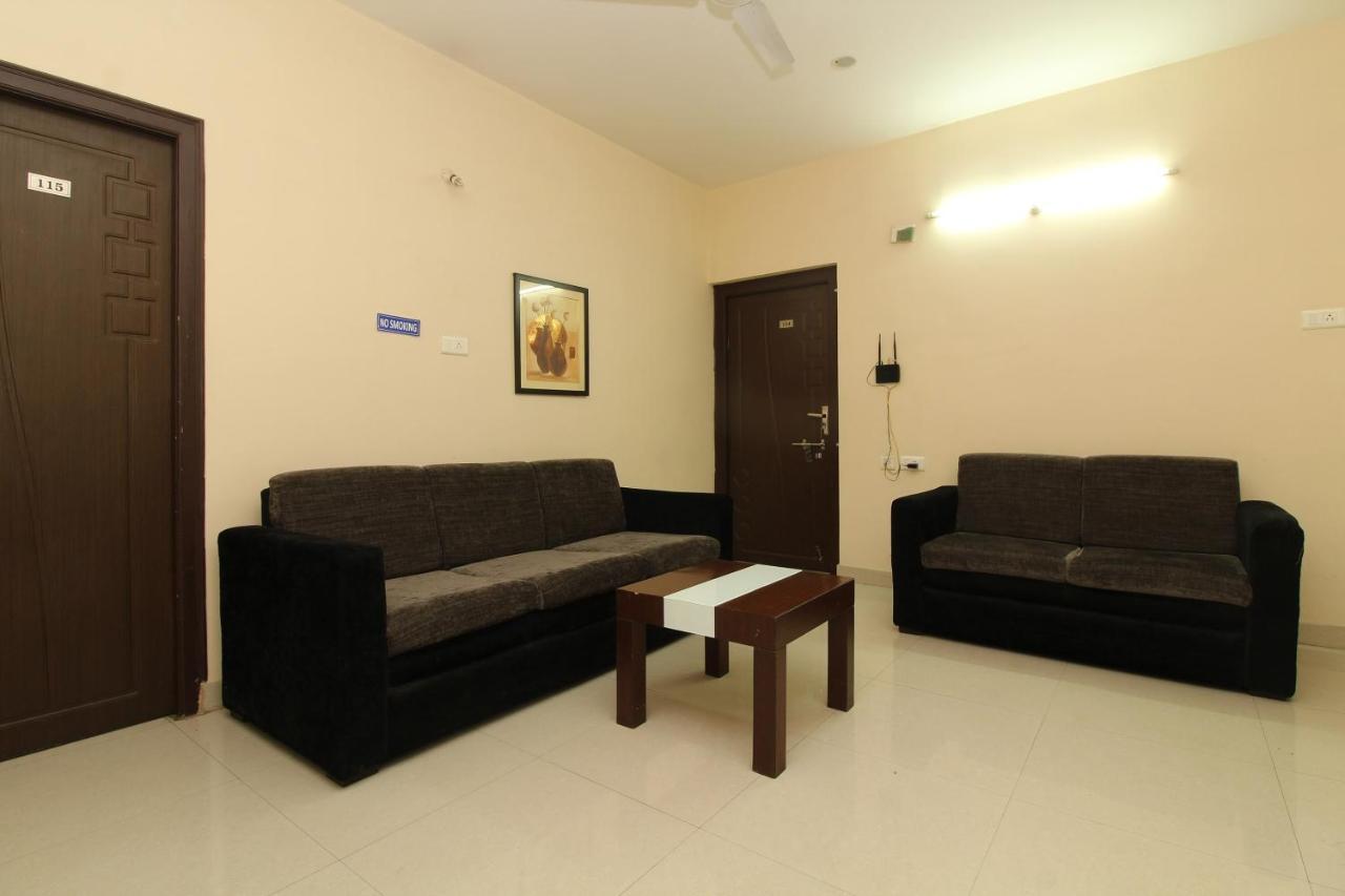 Namo Suites Hyderabad Exteriör bild