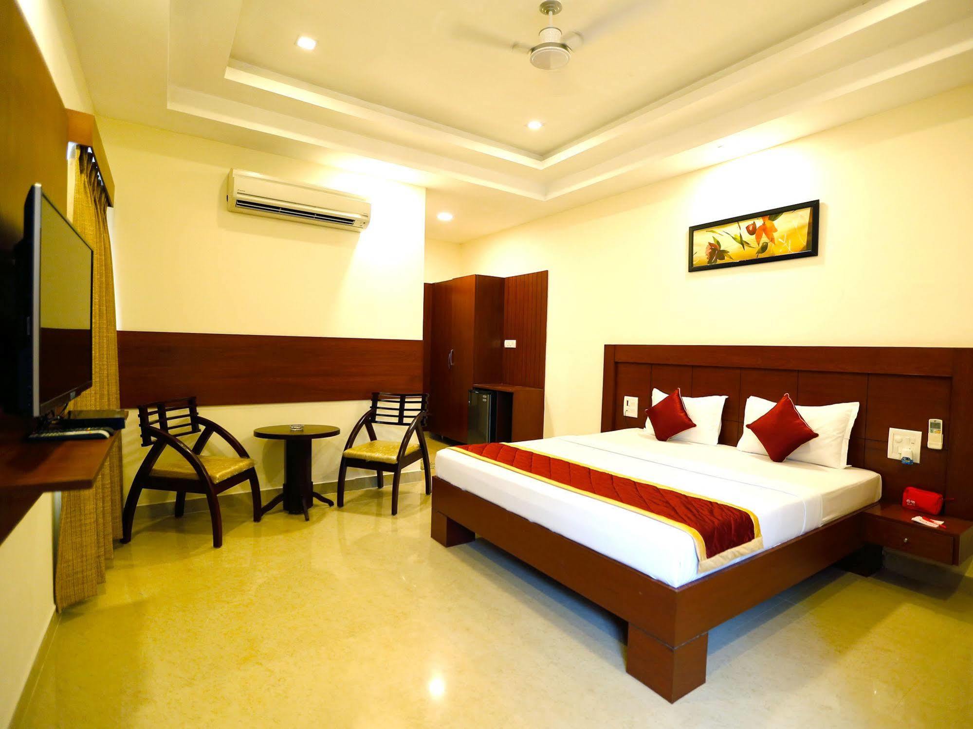 Namo Suites Hyderabad Exteriör bild